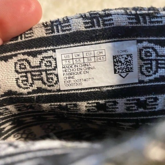 Toms Gray Ankle Boots with Brown Heel - Picture 11 of 12